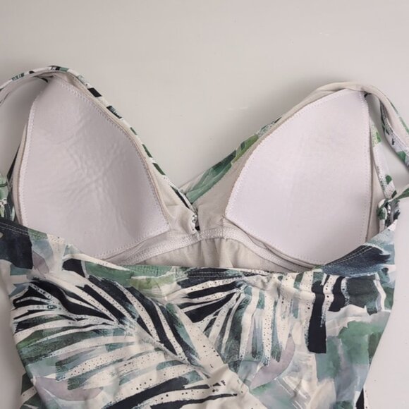 Niptuck Joanne MultiFit Cup One Piece Swimsuit Twisted Ruched Slimming Palm Leaf - Picture 8 of 11